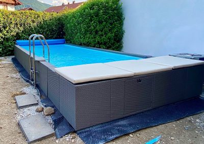 Aufstellpool mit Poolabdeckung