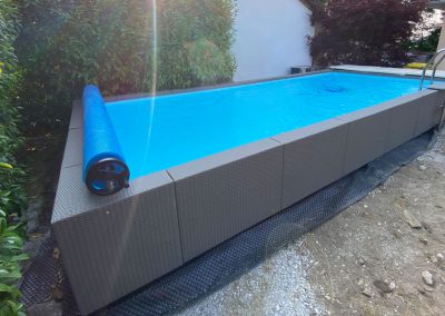 Aufstellpool mit Poolabdeckung